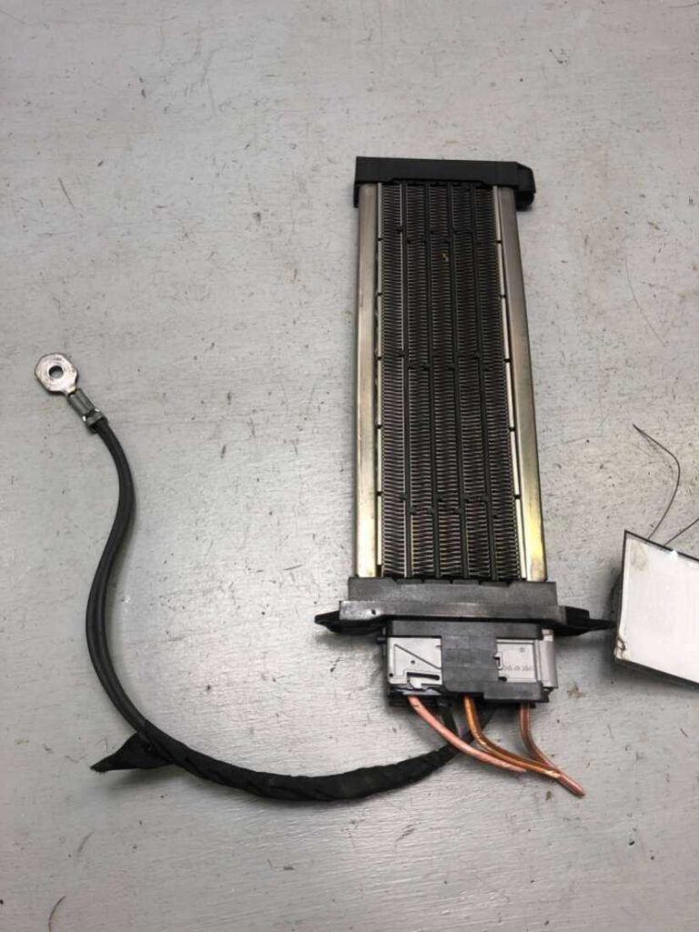 radiator-otopleniya-reno-megan-2