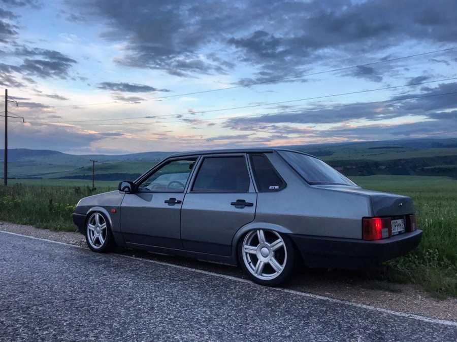 vaz-21099-na-torusax-r15