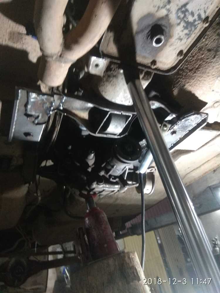 kak-podtyanut-ruchnik-na-izh-oda-2126