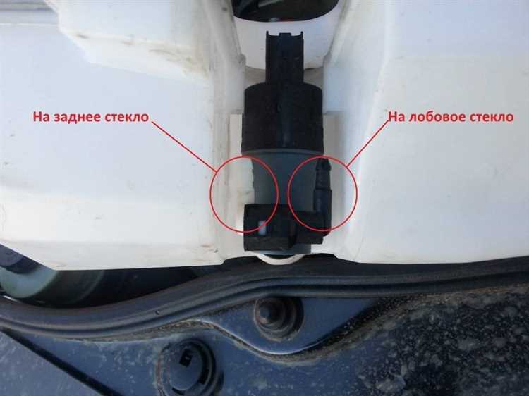 ne-rabotaet-omivatel-lobovogo-stekla-pezho-408