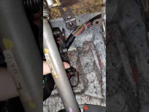 zamena-rabochego-tsilindra-stsepleniya-mazda-6-gg