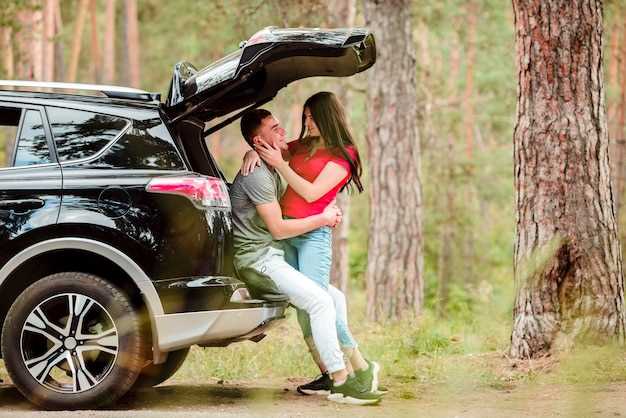 tojota-rav4-2-obzor-xarakteristiki-i-otzivi-2024